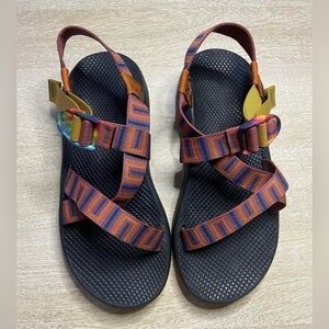 Chaco Classic Colorful Unique Strap Tie Dye Orange Blue Men’s 10 Outdoor Shoes